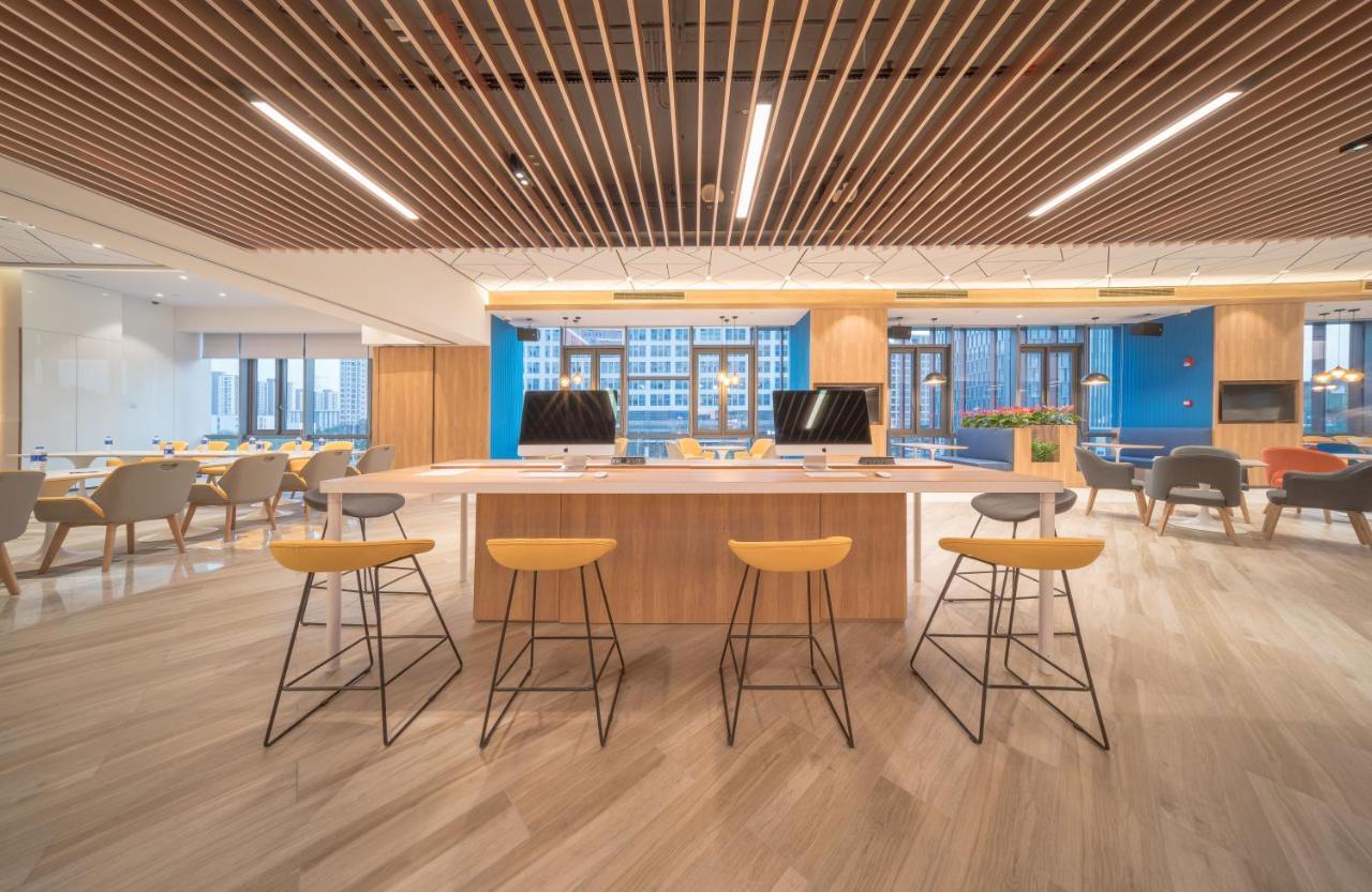 Holiday Inn Express Shanghai Huijin By Ihg المظهر الخارجي الصورة