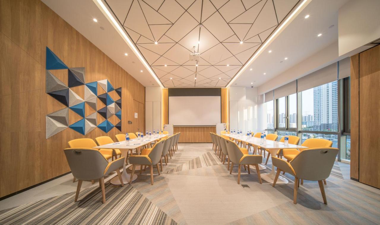 Holiday Inn Express Shanghai Huijin By Ihg المظهر الخارجي الصورة