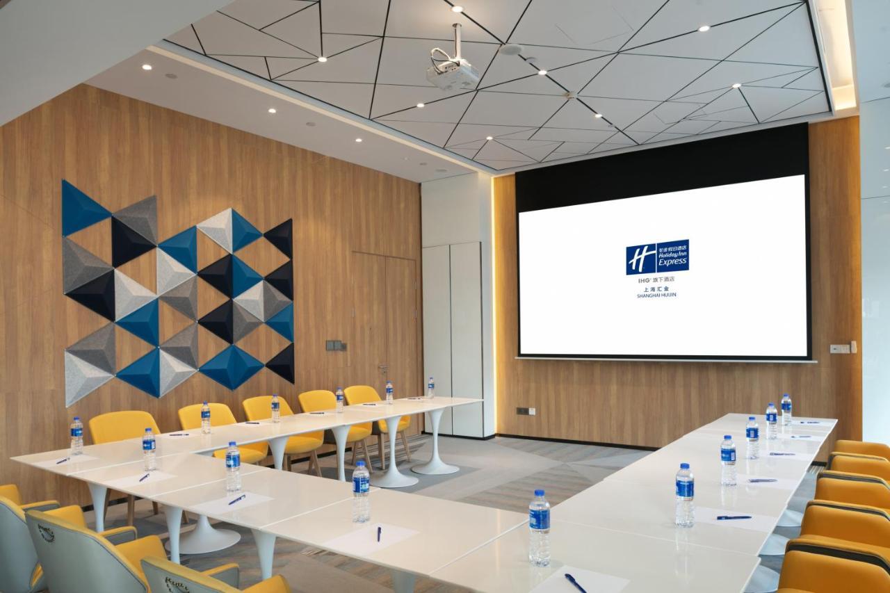 Holiday Inn Express Shanghai Huijin By Ihg المظهر الخارجي الصورة