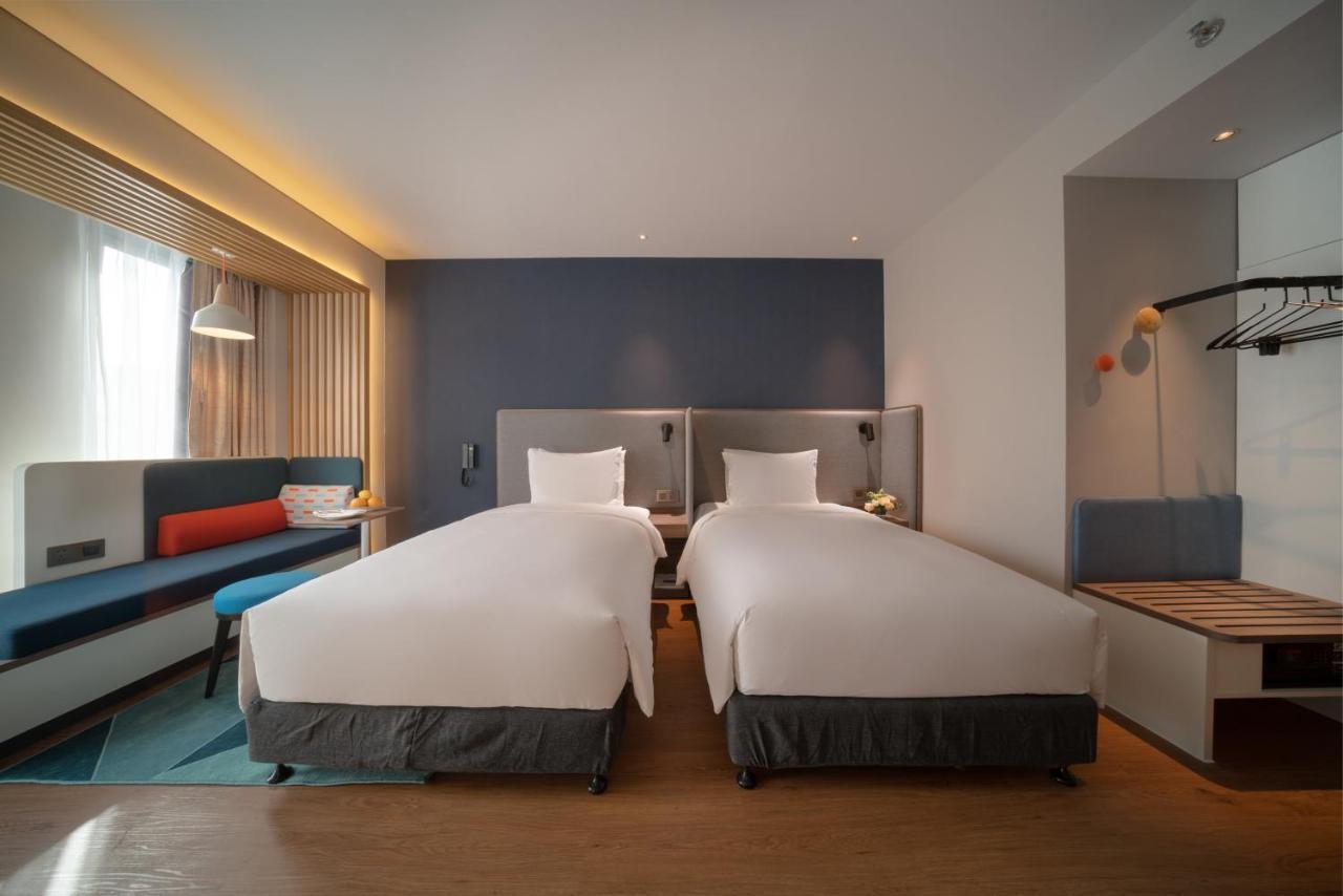 Holiday Inn Express Shanghai Huijin By Ihg المظهر الخارجي الصورة